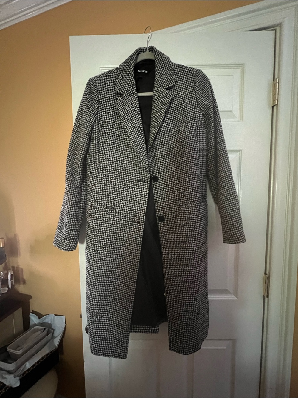 Express Houndstooth Trench Coat - Black & White